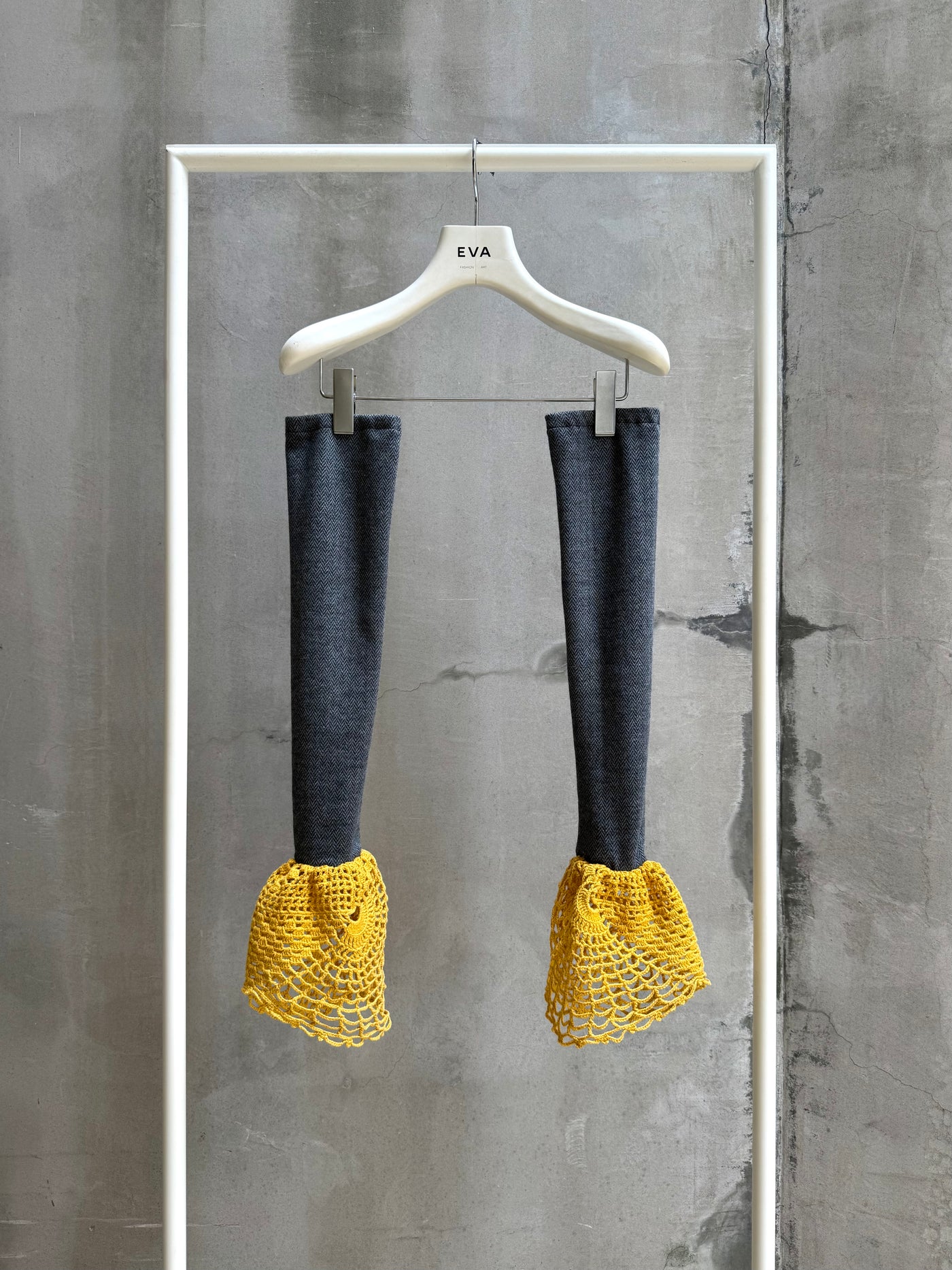RECONSTRUCTED VINTAGE CROCHET ARM WARMERS